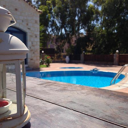 Niriides Luxury Villas Limenas Chersonisou Exterior foto