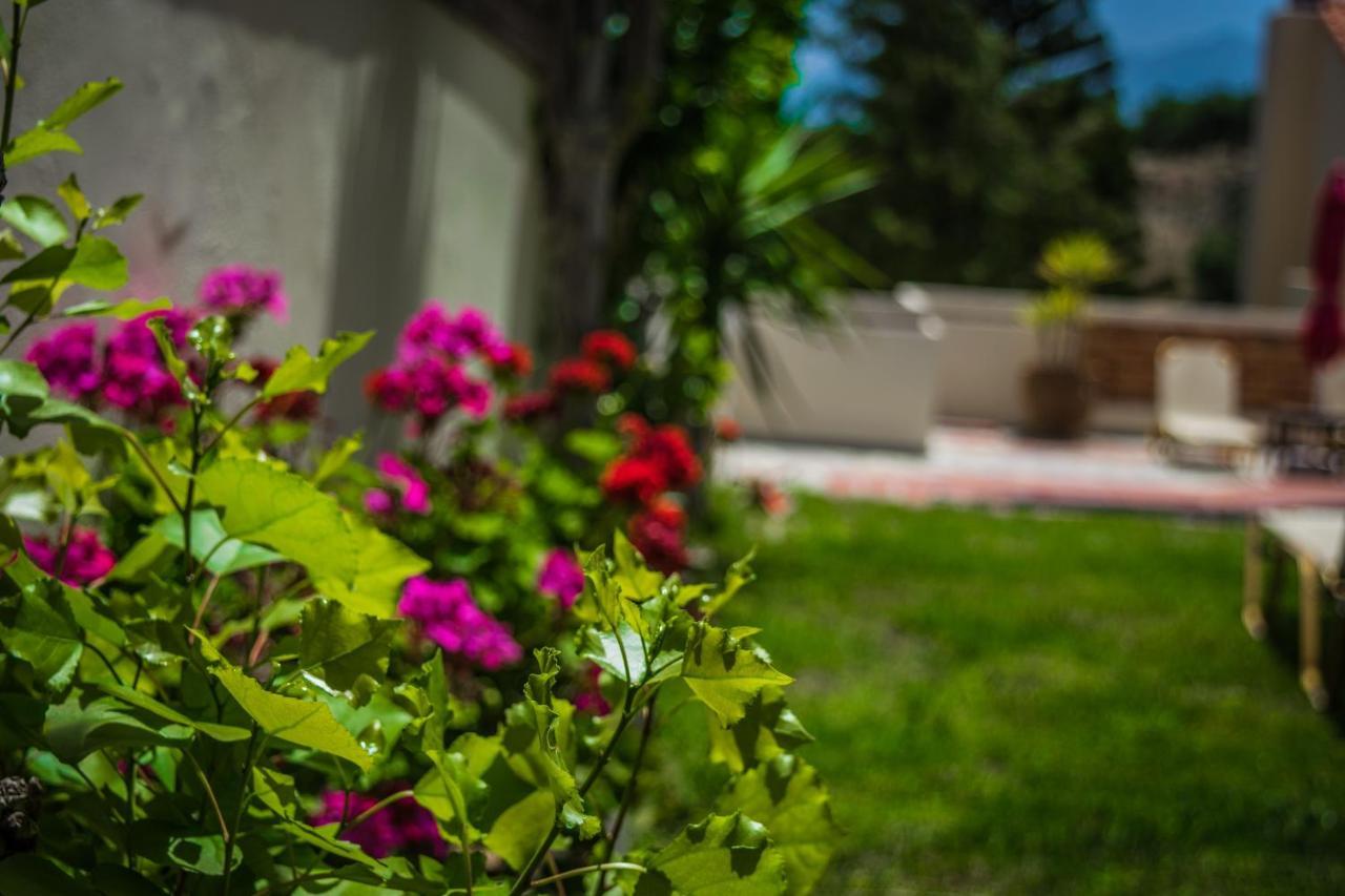 Niriides Luxury Villas Limenas Chersonisou Exterior foto