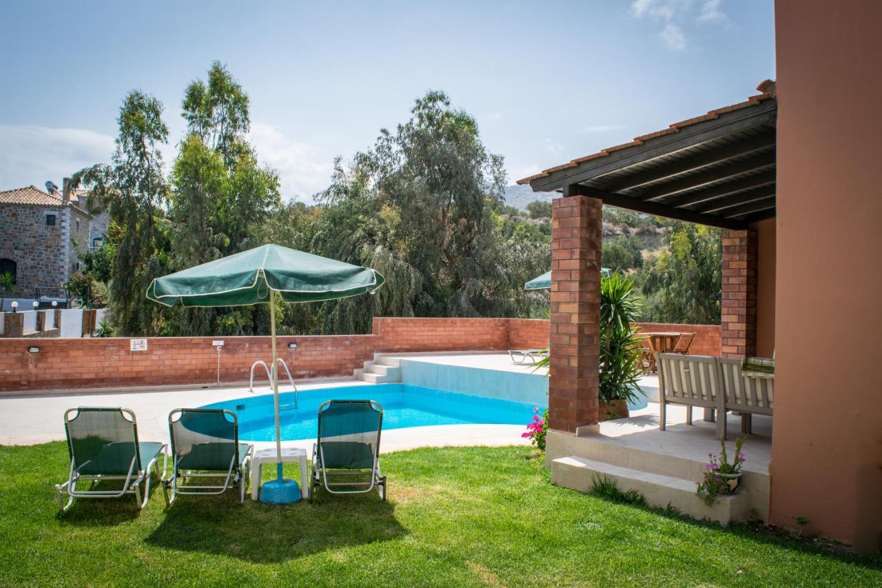 Niriides Luxury Villas Limenas Chersonisou Exterior foto